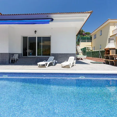 Clavel - Four Bedroom Lloret de Mar